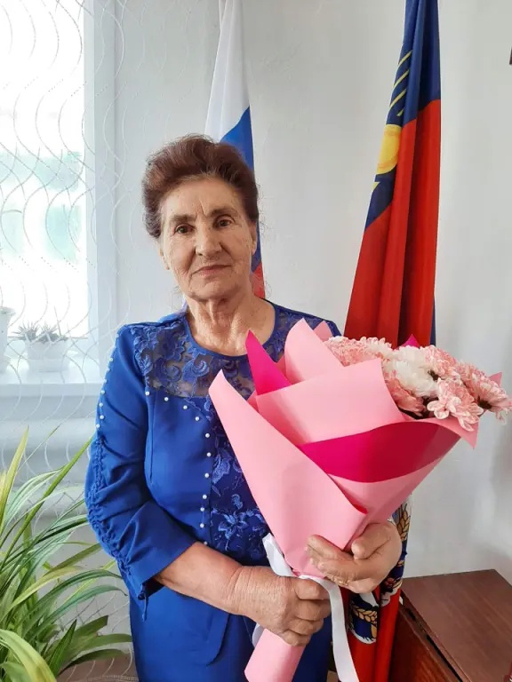 Восемьдесят лет достойной жизни.....
